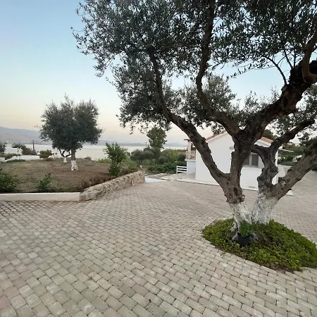 Apollonides Seafront 2 Melete Villa *